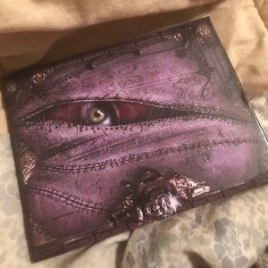 Lunatick cosmetic labs contour palette volume one